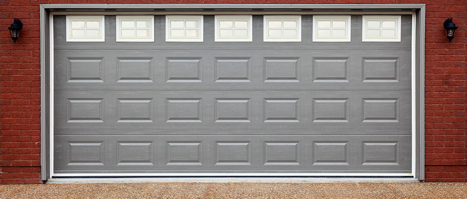 Reasons to Call a Commercial Garage Door Company in Lincoln, NE